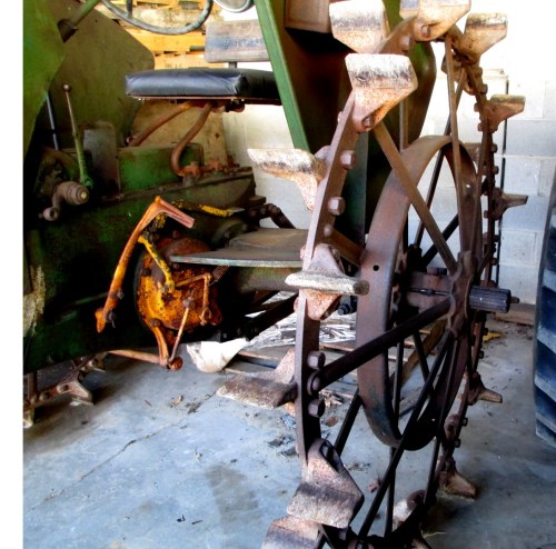 Row Crop 70 steel wheels rear wheel (Large)